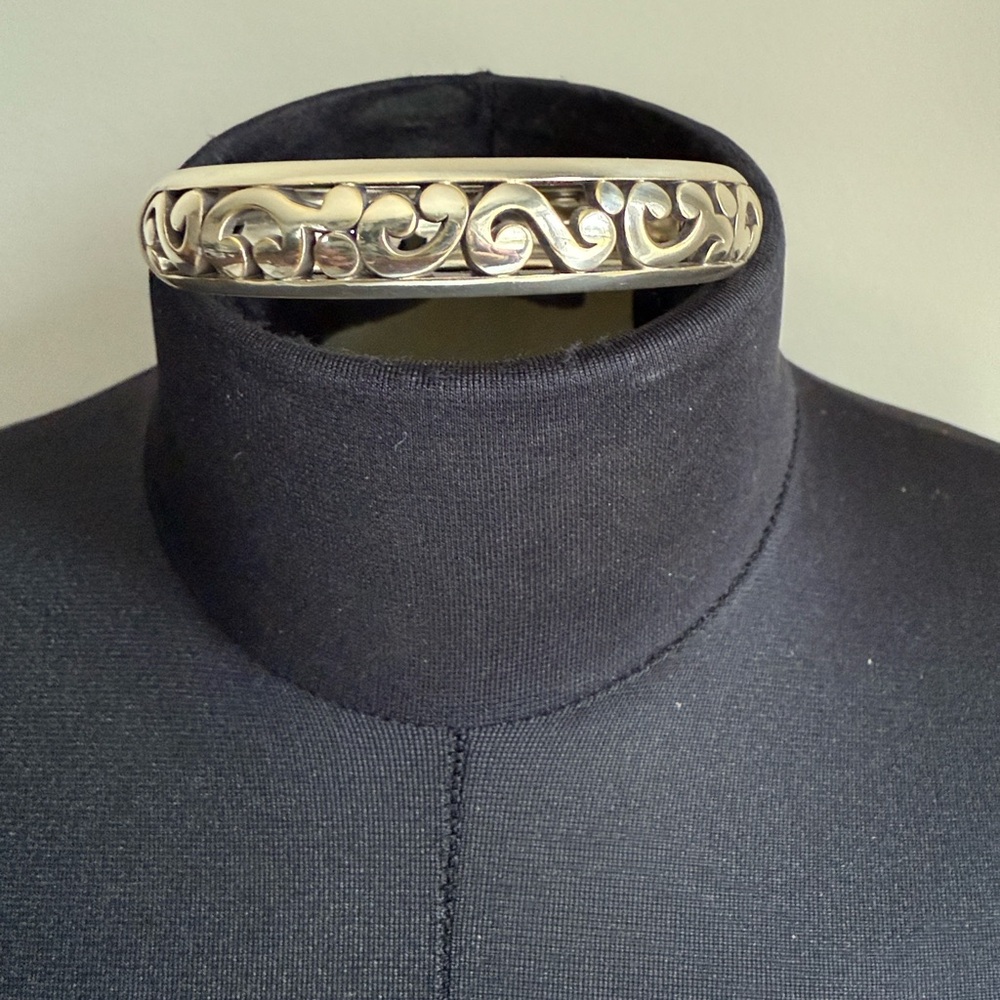Brighton Contempo Hinged Bracelet - Picture 5 of 6
